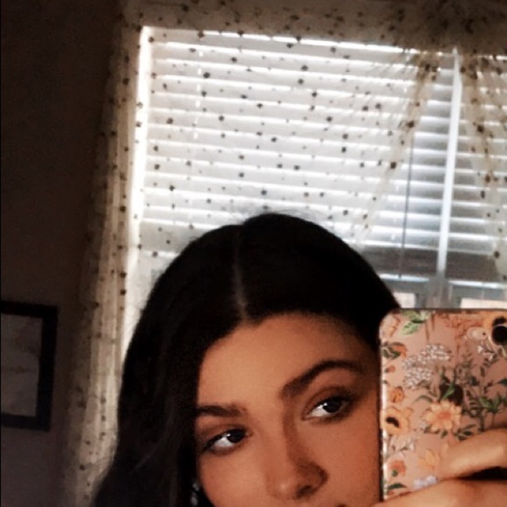Meet your Posher, Kylie
